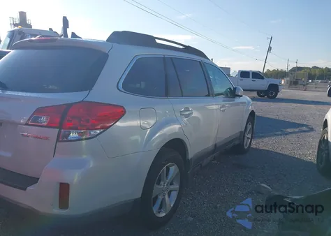 2013 Subaru Outback 2.5I Limited z USA, uszkodzony, nr VIN 4S4BRCLCXD3206044